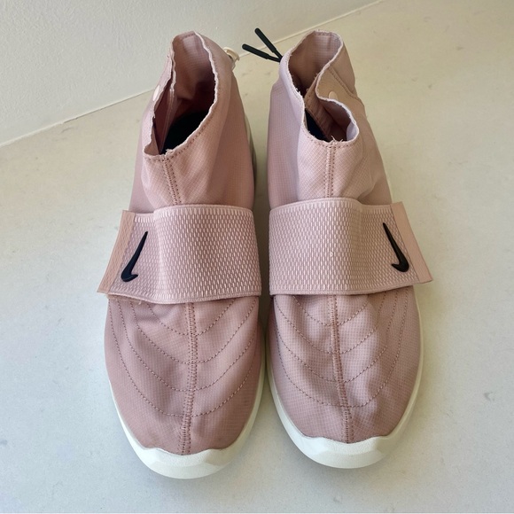 Nike Fear of God pink moc in particle beige - Picture 9 of 12